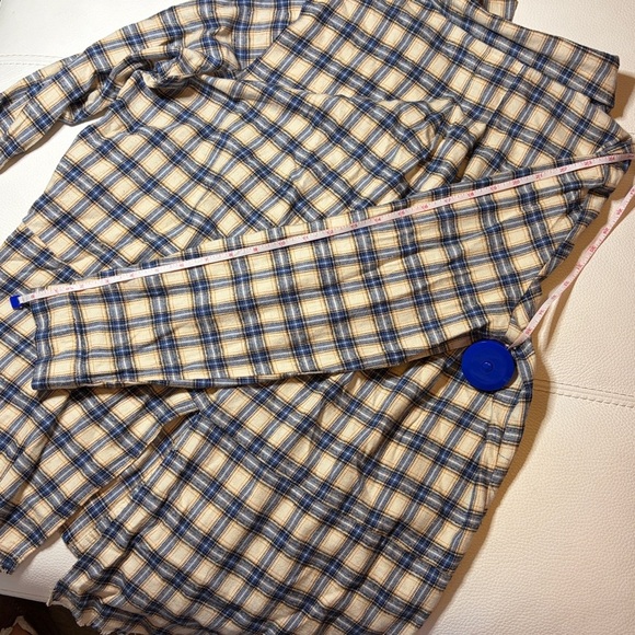 Plaid Button-Up Shirt - Size XL - Picture 5 of 10